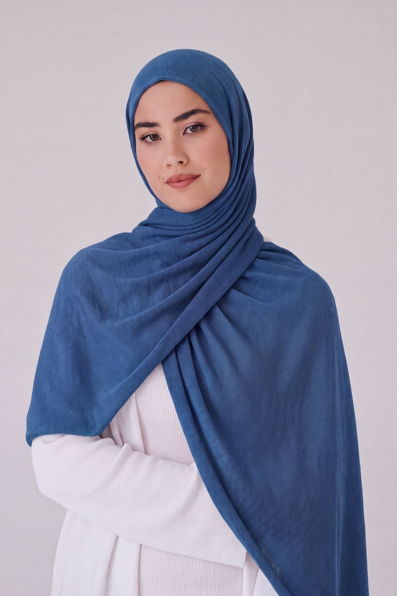 حجابات شيفون ماليزي فاخرة — Blue 1