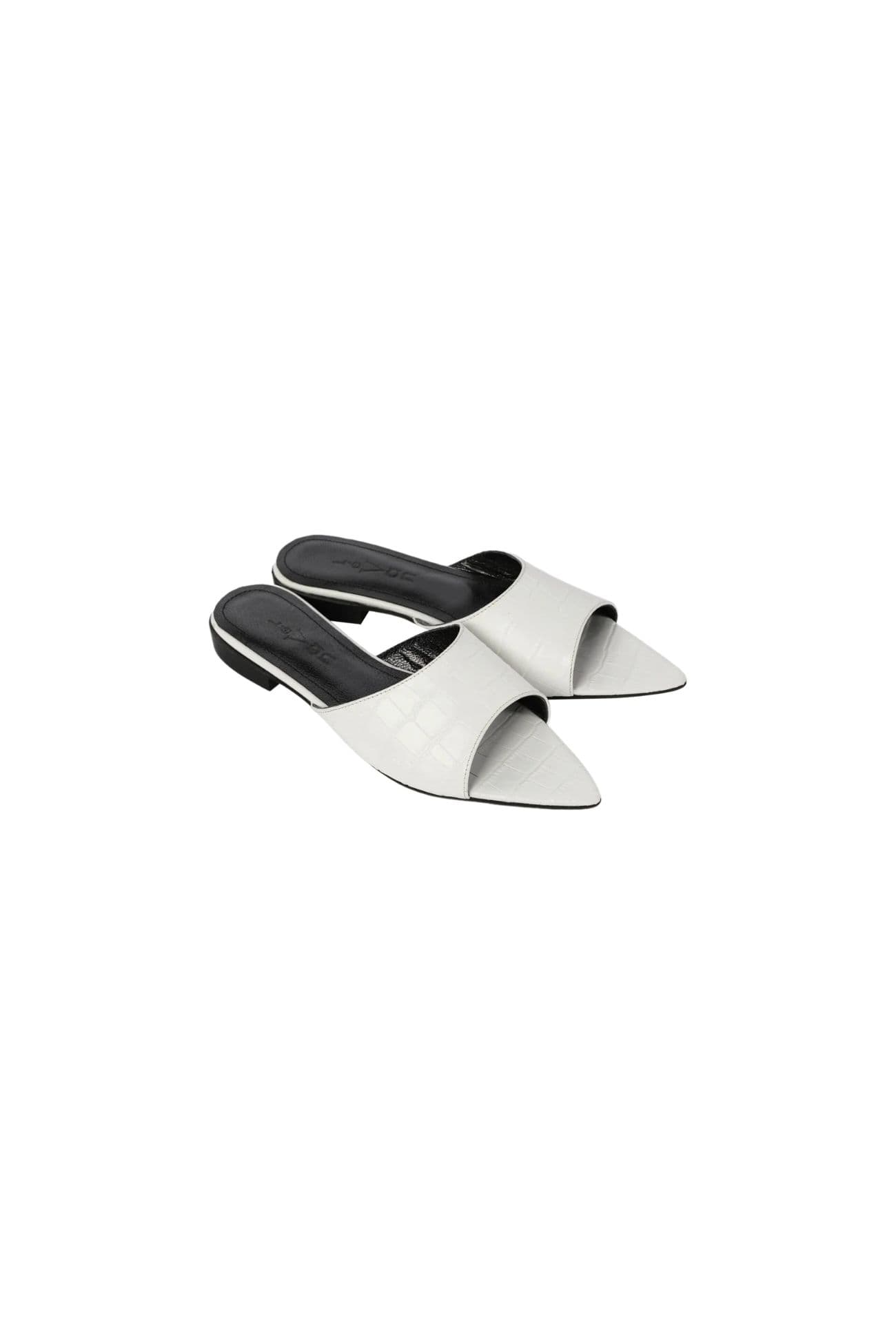 The White Flat Mule